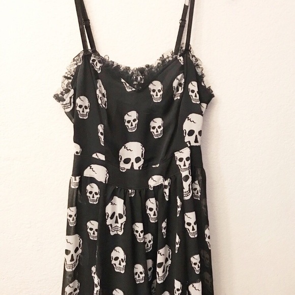 Royal Bones Dresses & Skirts - ⬇️ Royal Bones Black & White Skulls Dress 🖤💀